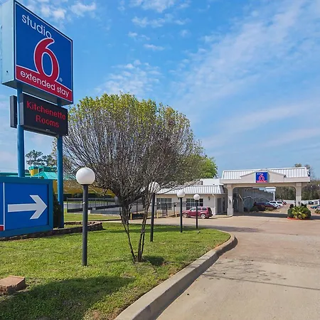 Studio 6-Tyler, Tx